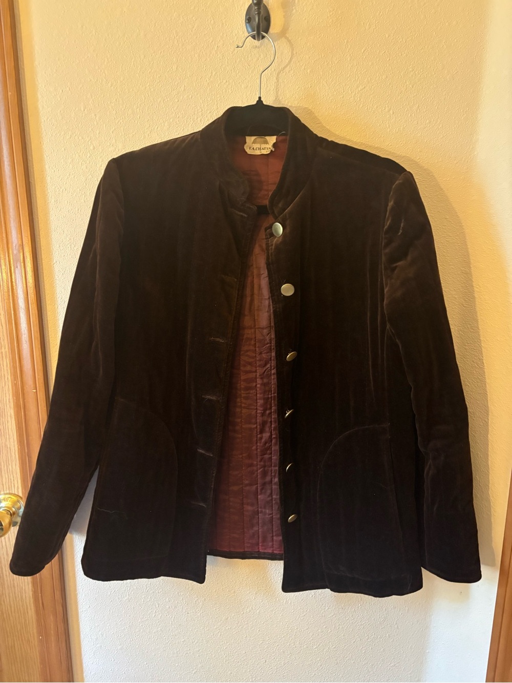 Vintage velvet deep chocolate brown jacket with beautuful buttons